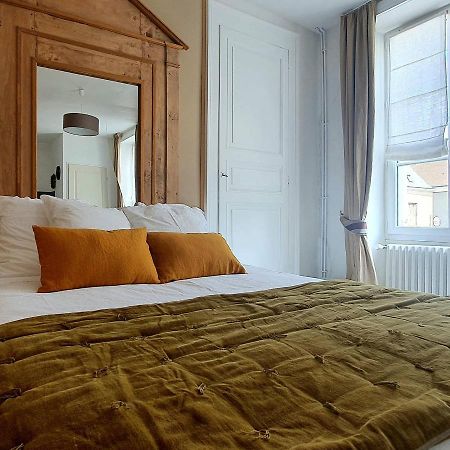 Aux Couleurs De Neuvy Hotell Eksteriør bilde